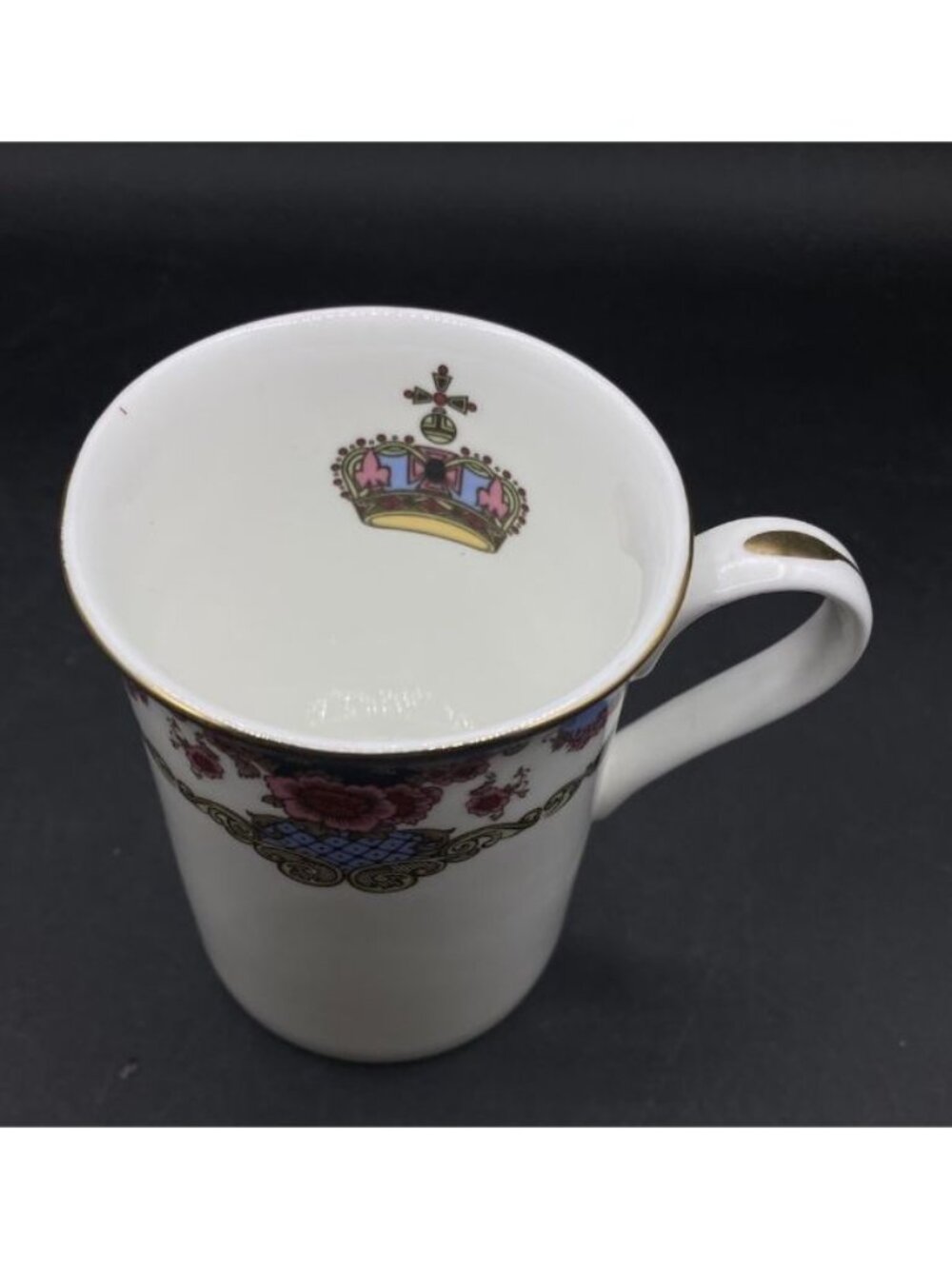 Royal Doulton Fairmont Empress Hotel Mug Cup Bone China Crown Logo